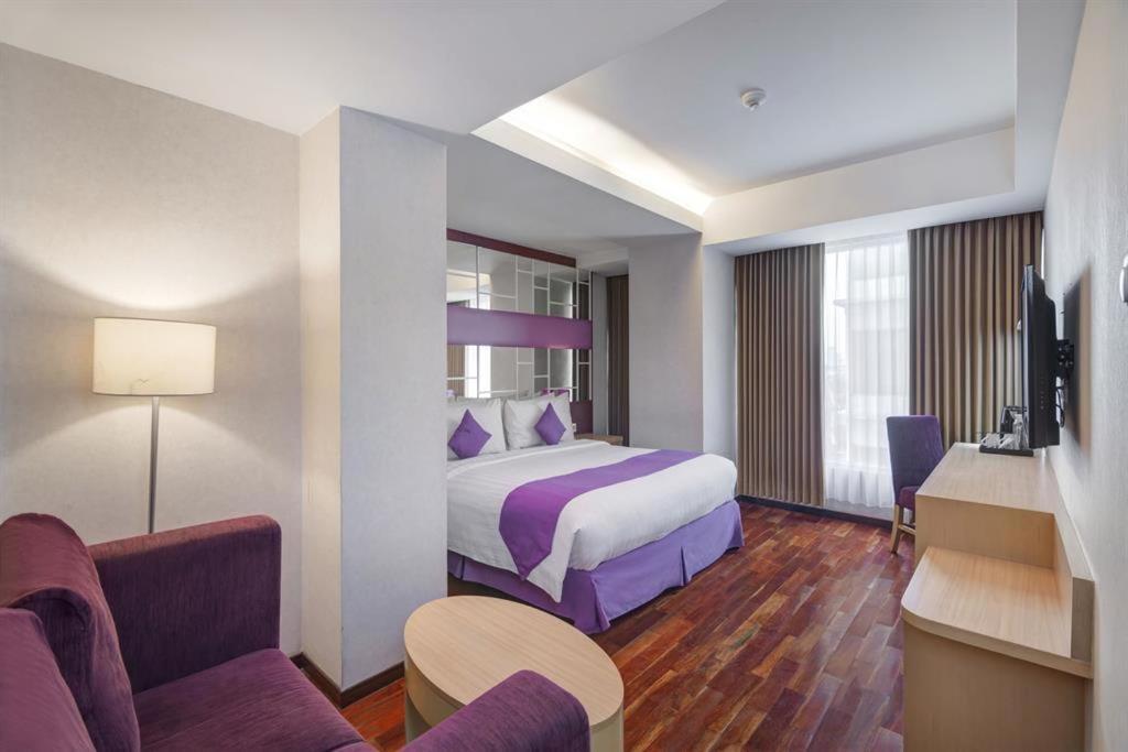 Quest Hotel Darmo - Surabaya By Aston Eksteriør bilde